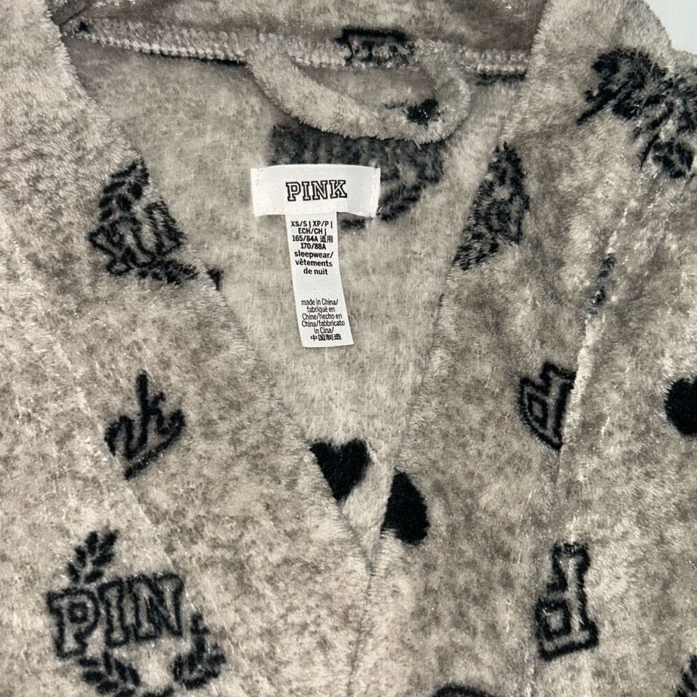 Victoria's Secret Pink GREY BLACK LOGO Short Soft Fleece Robe xs - Picture 3 of 4